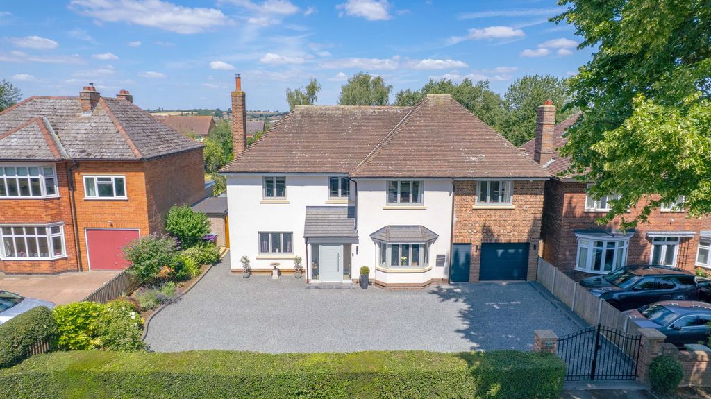 Property photo 1 of 39