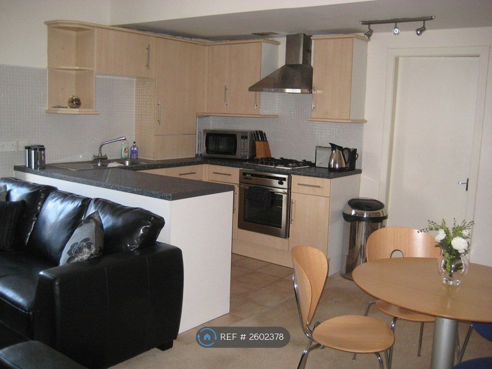 Property photo 3 of 6