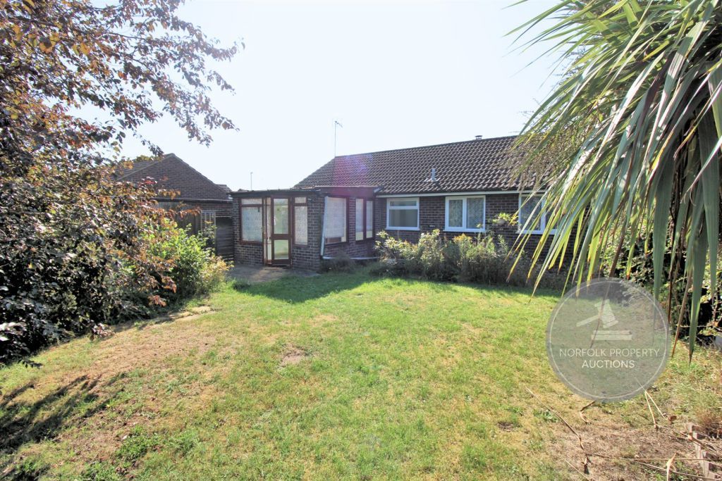 Property photo 2 of 23