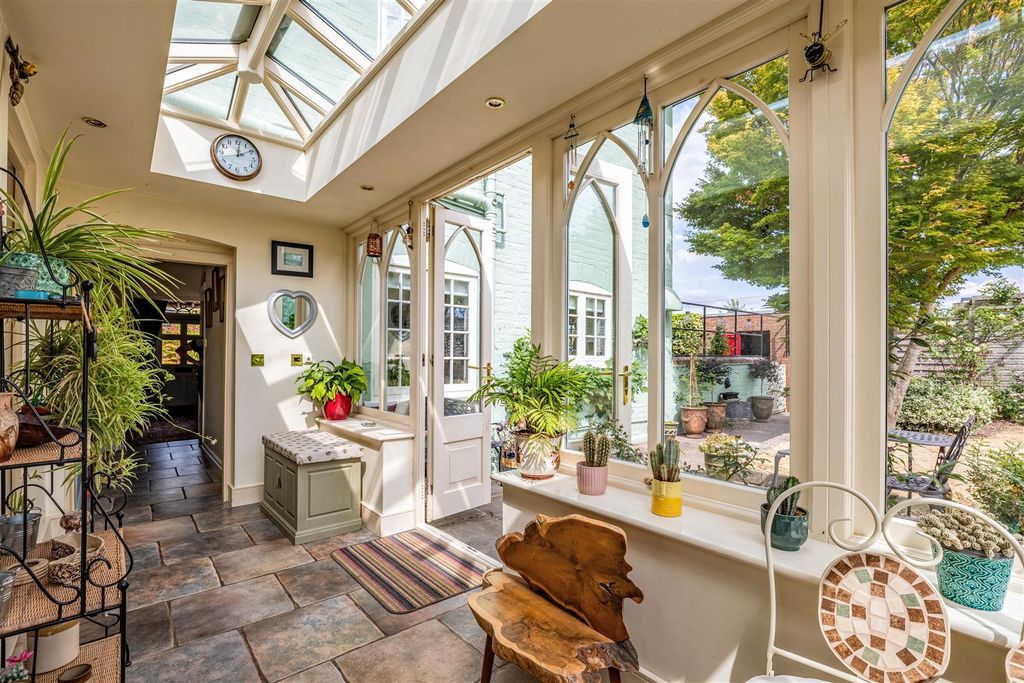 Property photo 3 of 41 1X8A3421-Hdr.Jpg