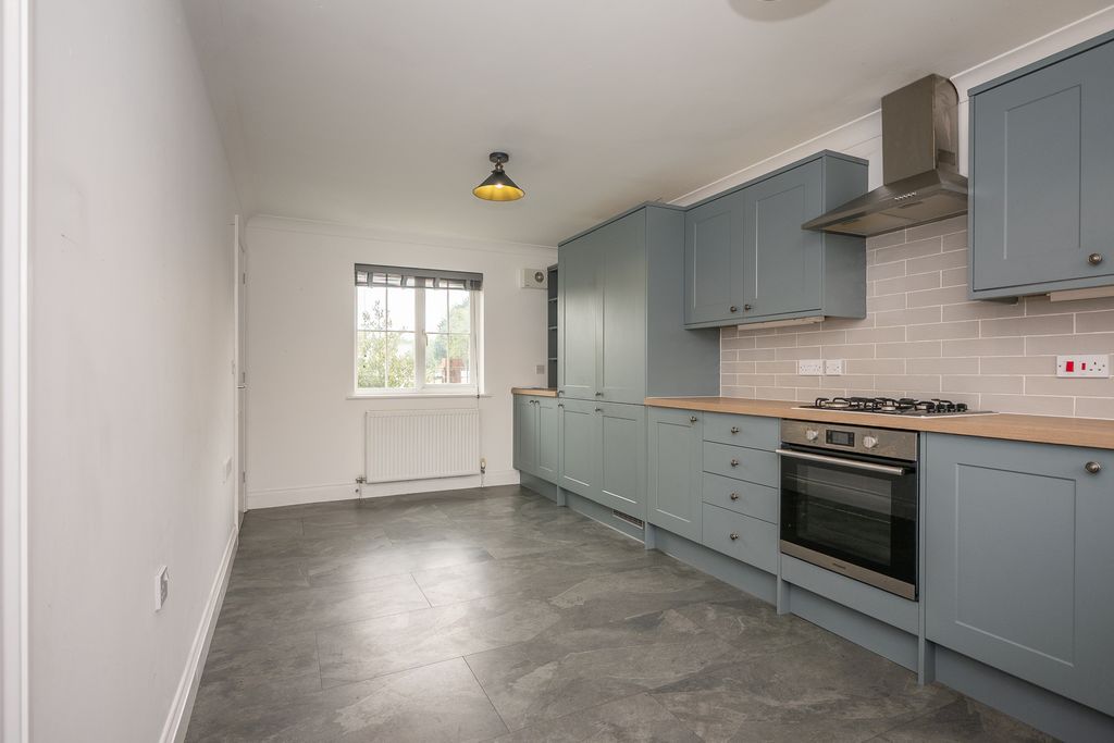 Property photo 3 of 13 14Baxterclose,Fakenham-19