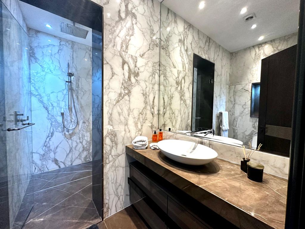 Additional image 25 of 4 bed flat to rentPark Lane, London W1K