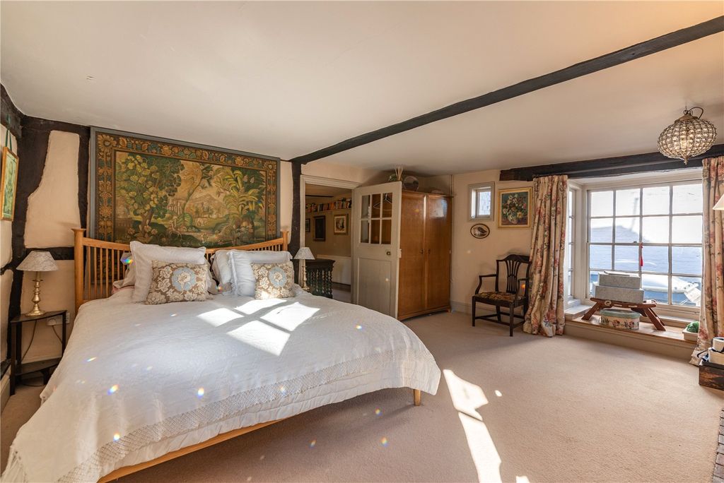 Additional image 11 of 5 bed terraced house for saleHigh Street, Hungerford, Berkshire RG17