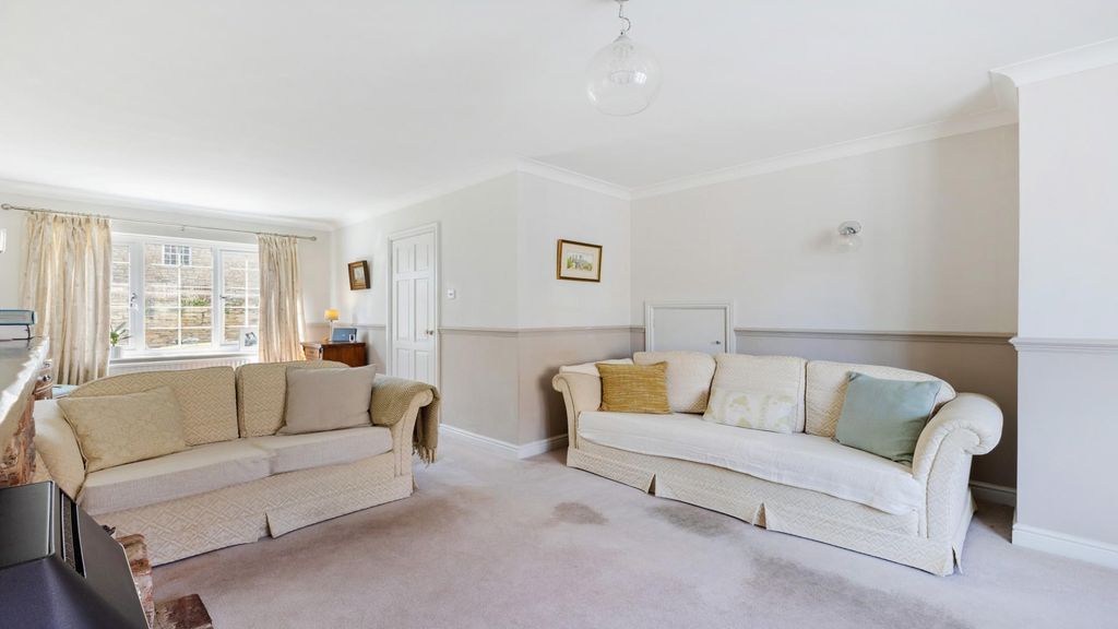 Property photo 3 of 16 92018_Lime-Cottage-1-Fryston-Forge-Main-Street-Mon