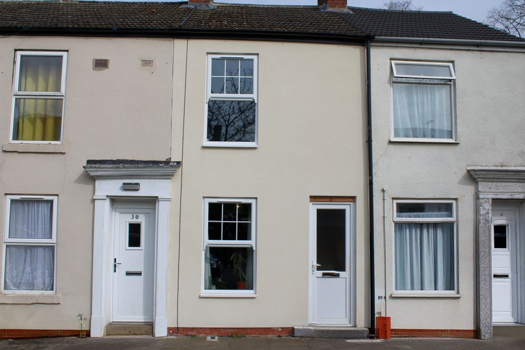 Property photo 1 of 9