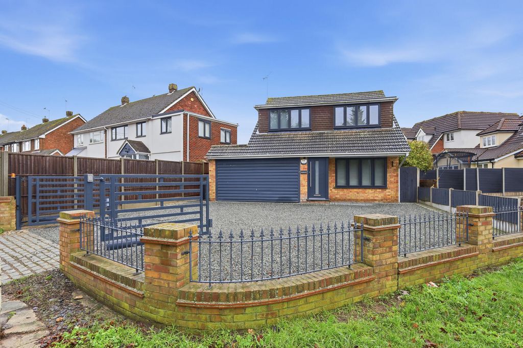 Property photo 1 of 32 Front (Exterior)