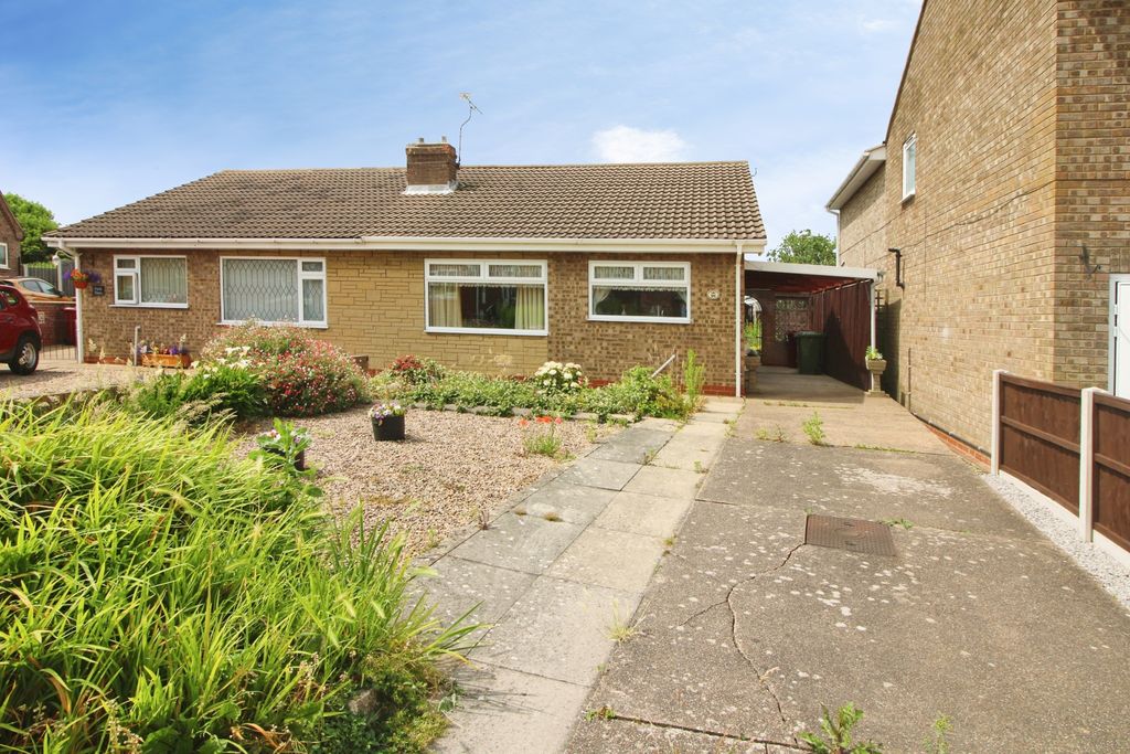 Property photo 1 of 18 Front