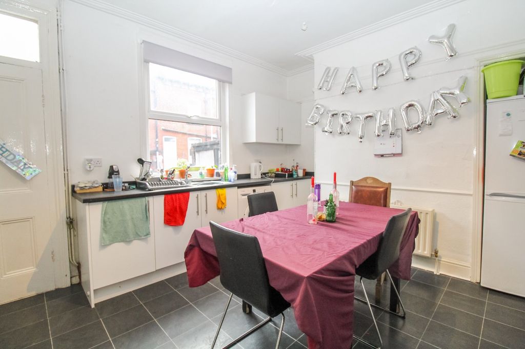Property photo 3 of 13 Picture No. 04