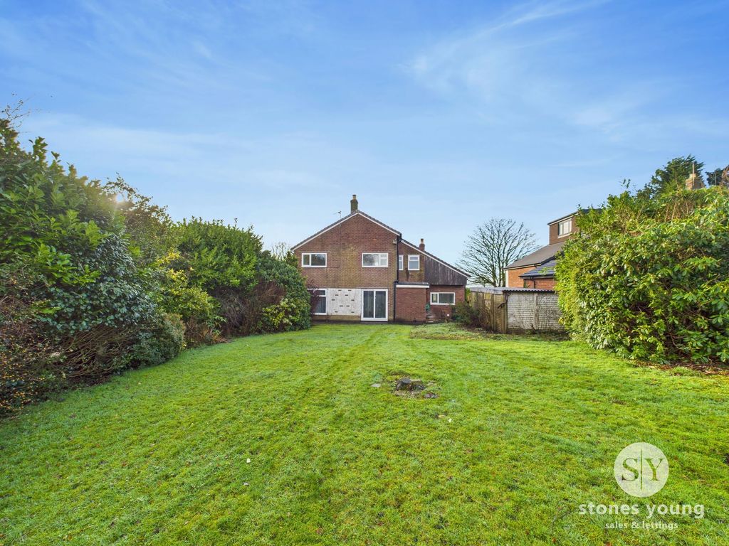 Property photo 2 of 28