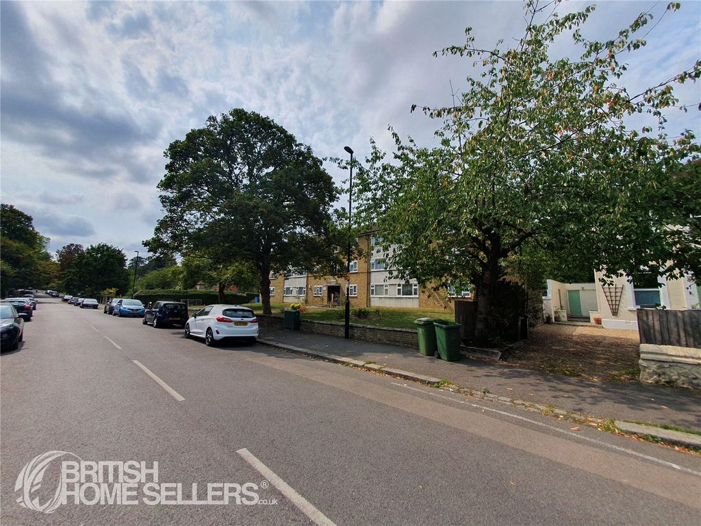 Property photo 3 of 24 Picture No. 63