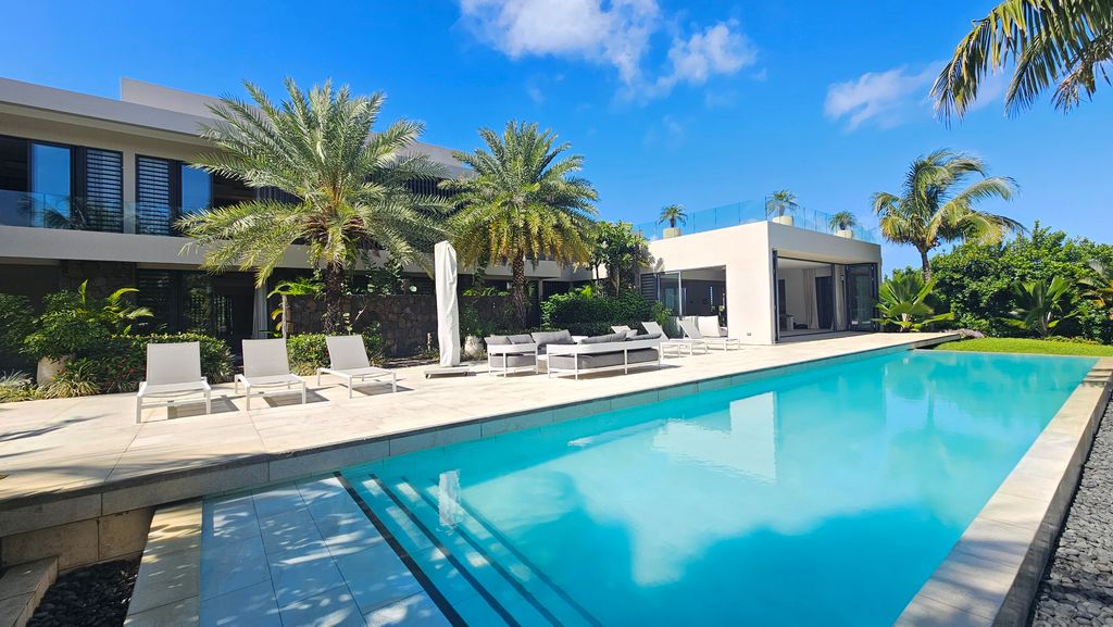 Property photo 1 of 61