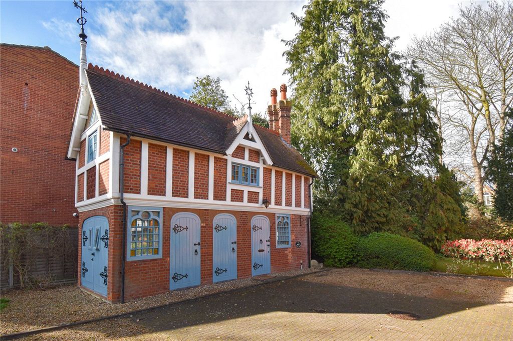 Property photo 1 of 8 Picture No. 08