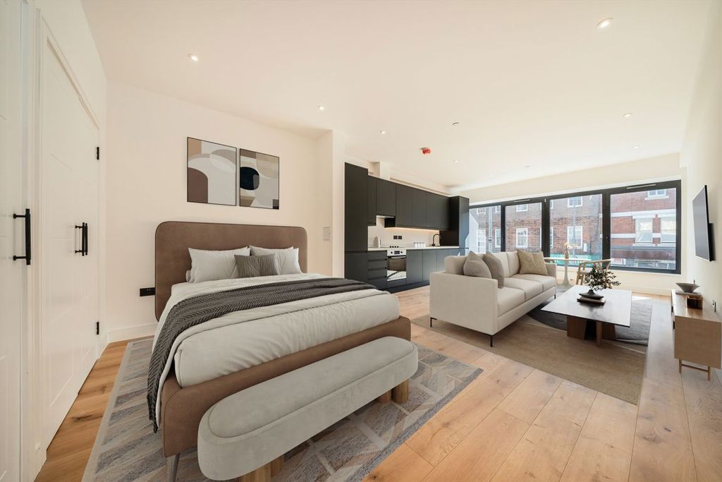 Property photo 2 of 4