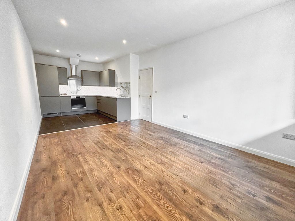 Property photo 3 of 7 Picture No. 08