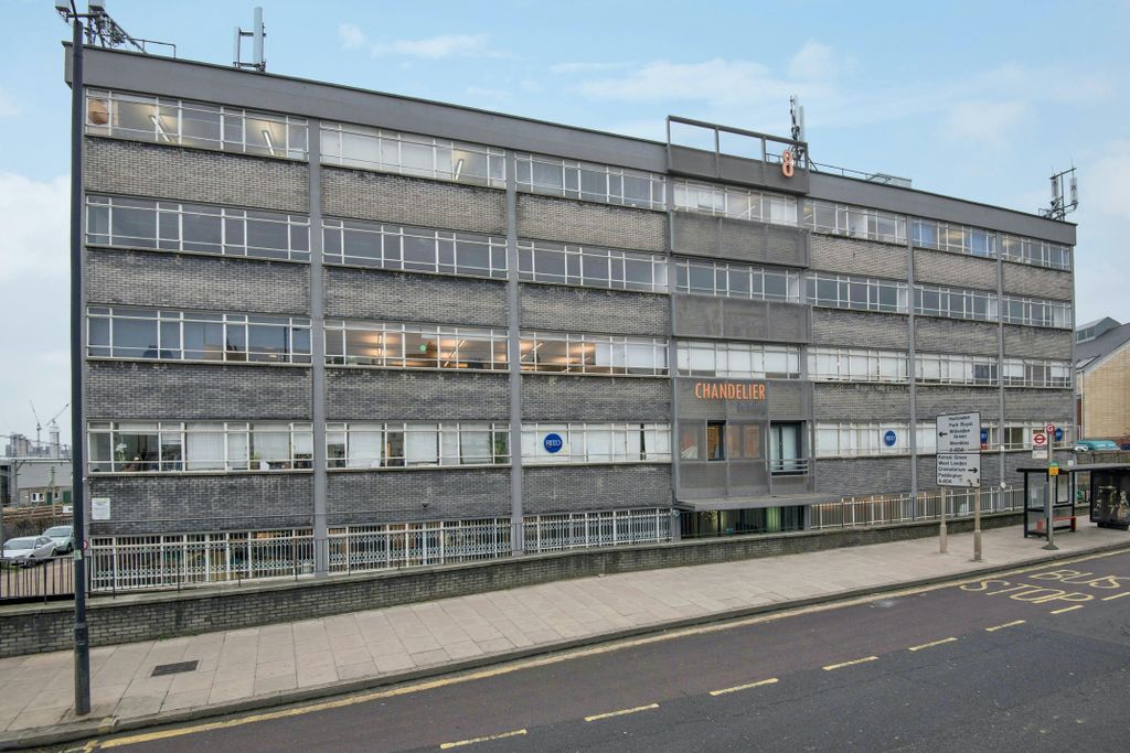 Property photo 1 of 14 0178A1B6B6c94d2E8A9209Acaaaafbfachandd.Jpg