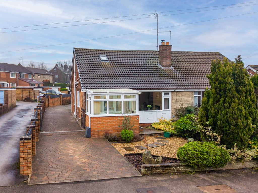 Property photo 1 of 28