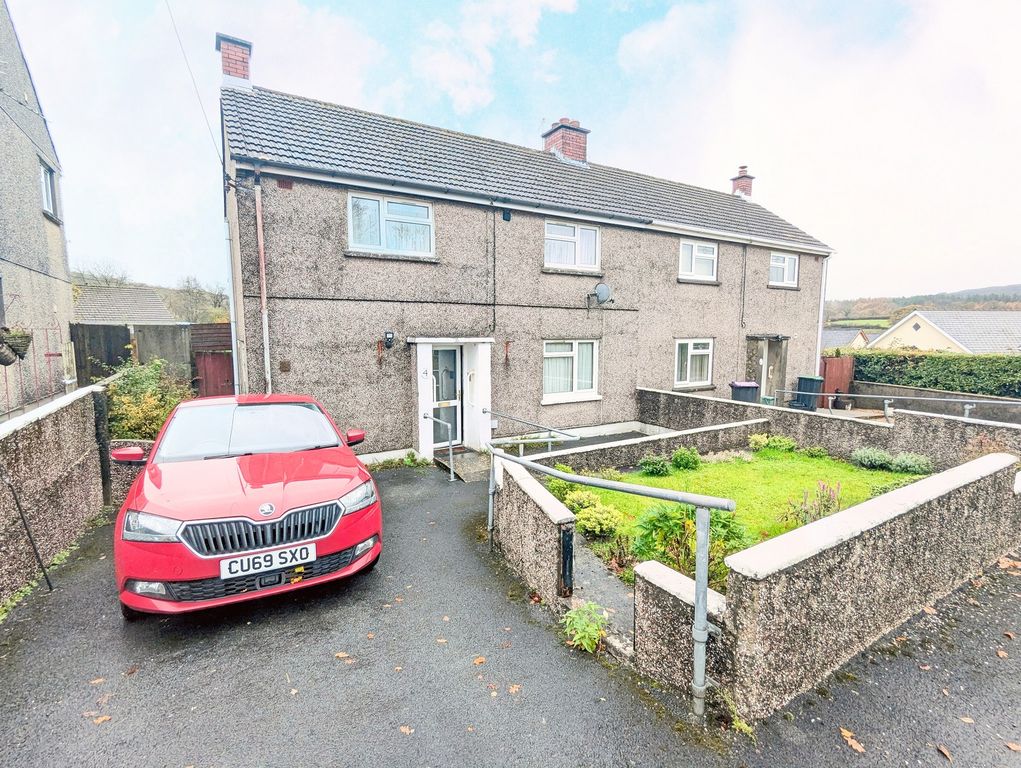 Property photo 2 of 19