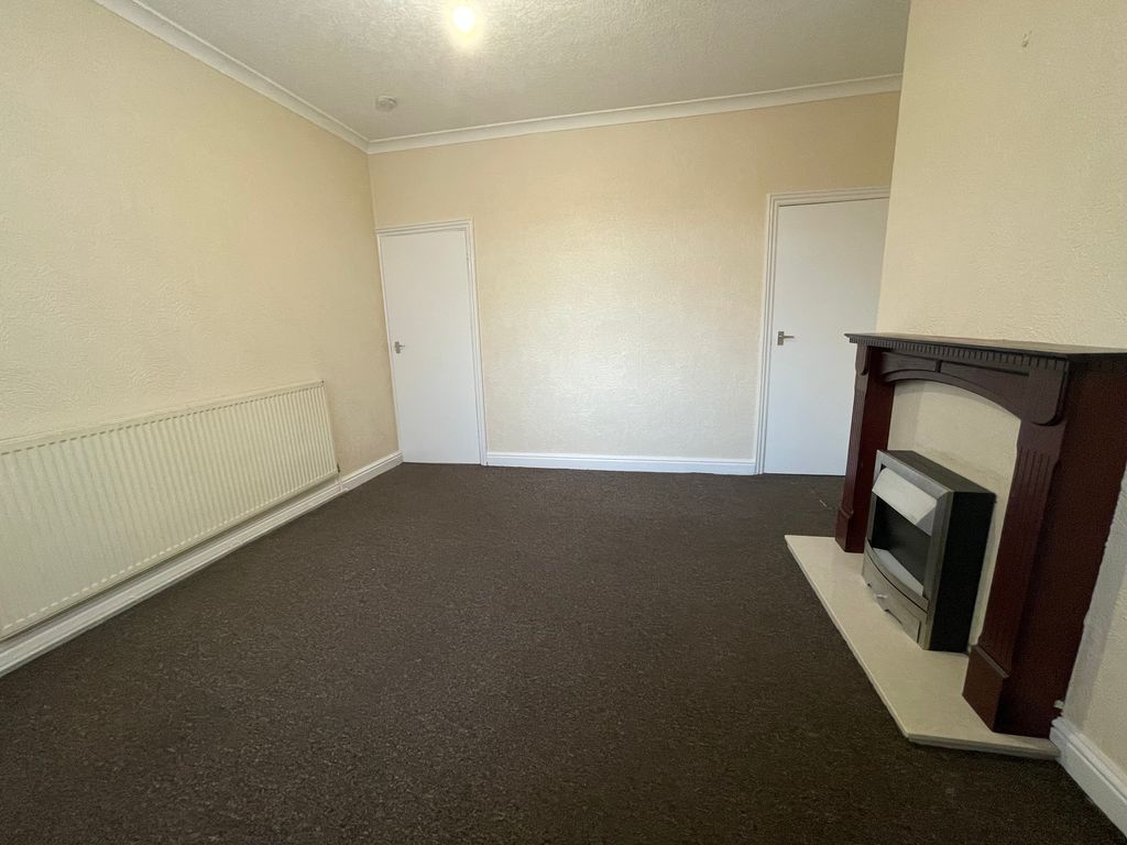 Property photo 2 of 8 Dining Room