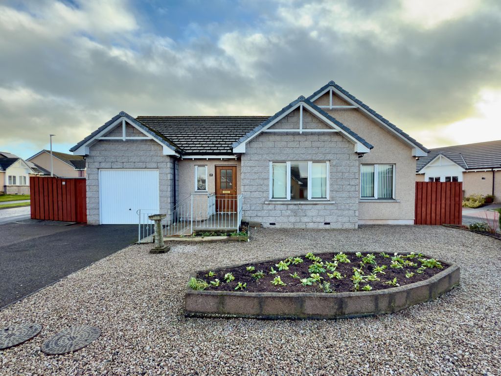 Property photo 1 of 41