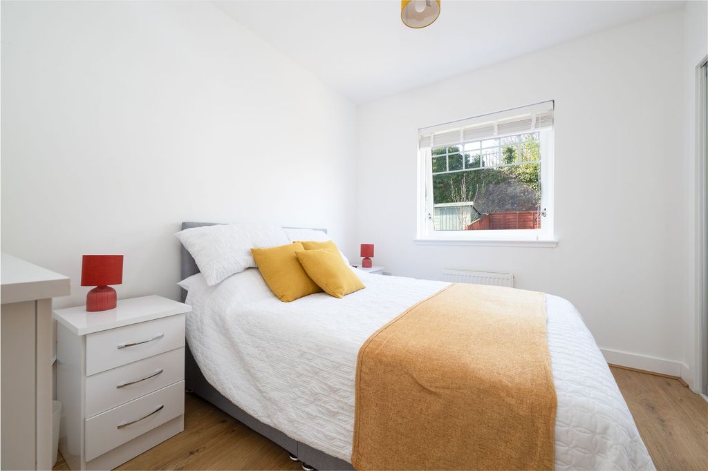 Additional image 18 of 3 bed end terrace house for saleHollybush Lane, Port Glasgow PA14