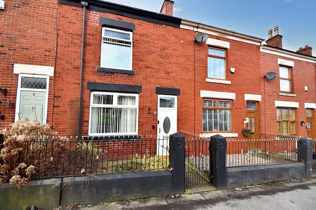 Property photo 1 of 15