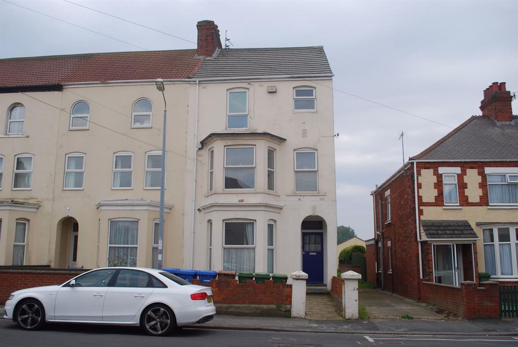 Property photo 1 of 7 1