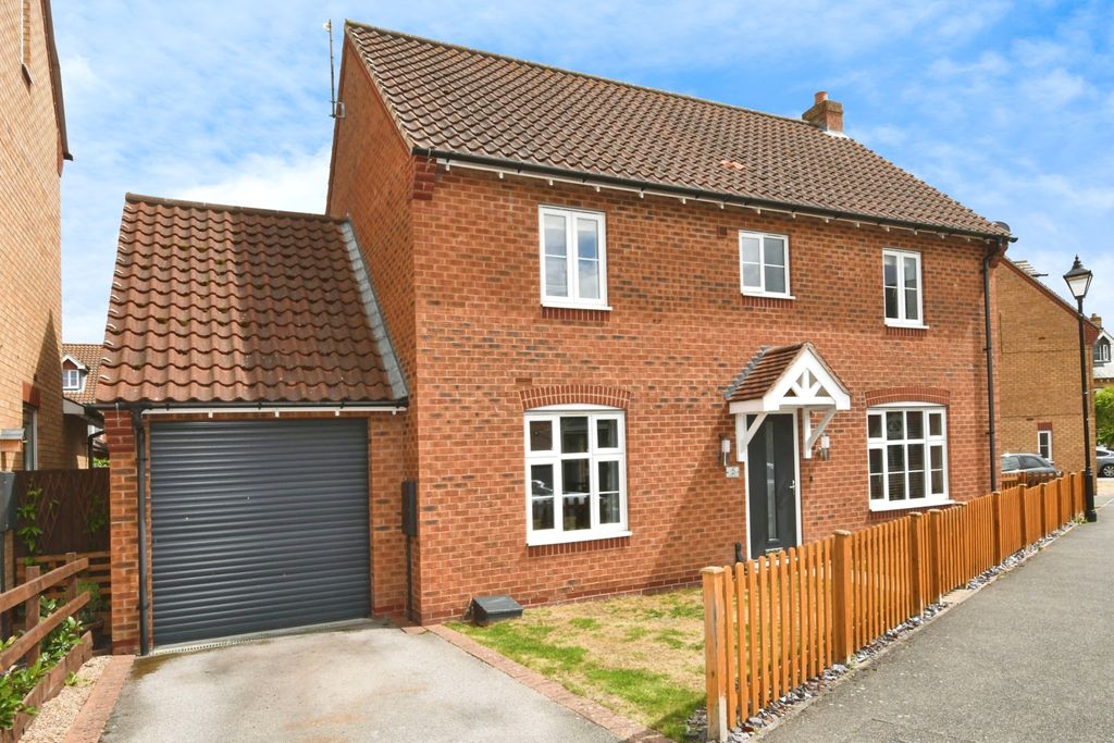 Property photo 1 of 19 Photo #1