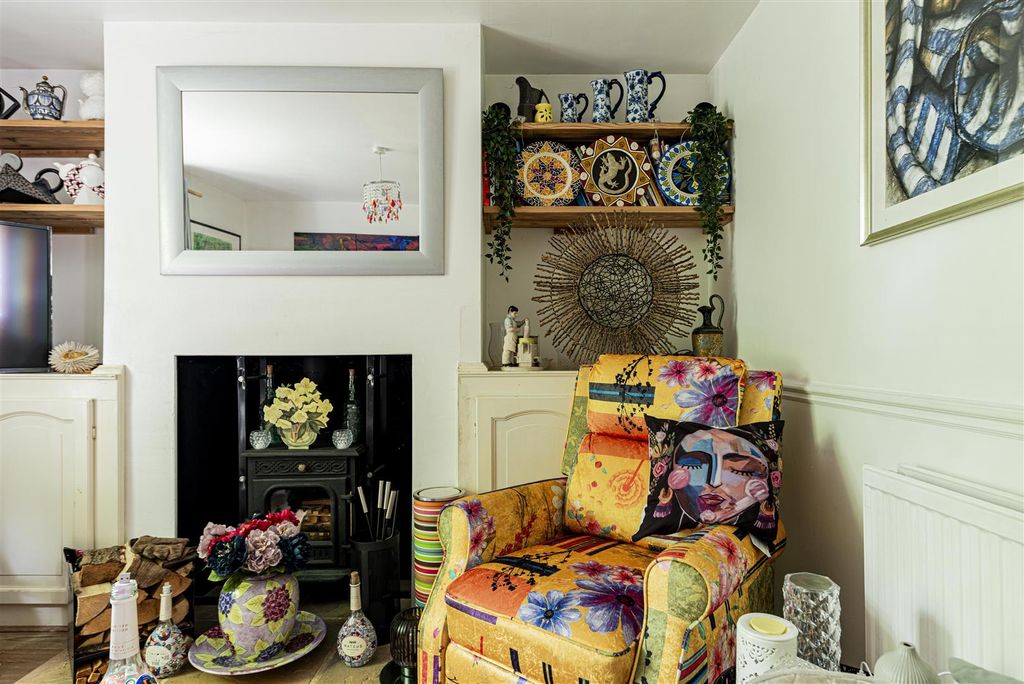 Property photo 3 of 12 L J Imaging-8.Jpg