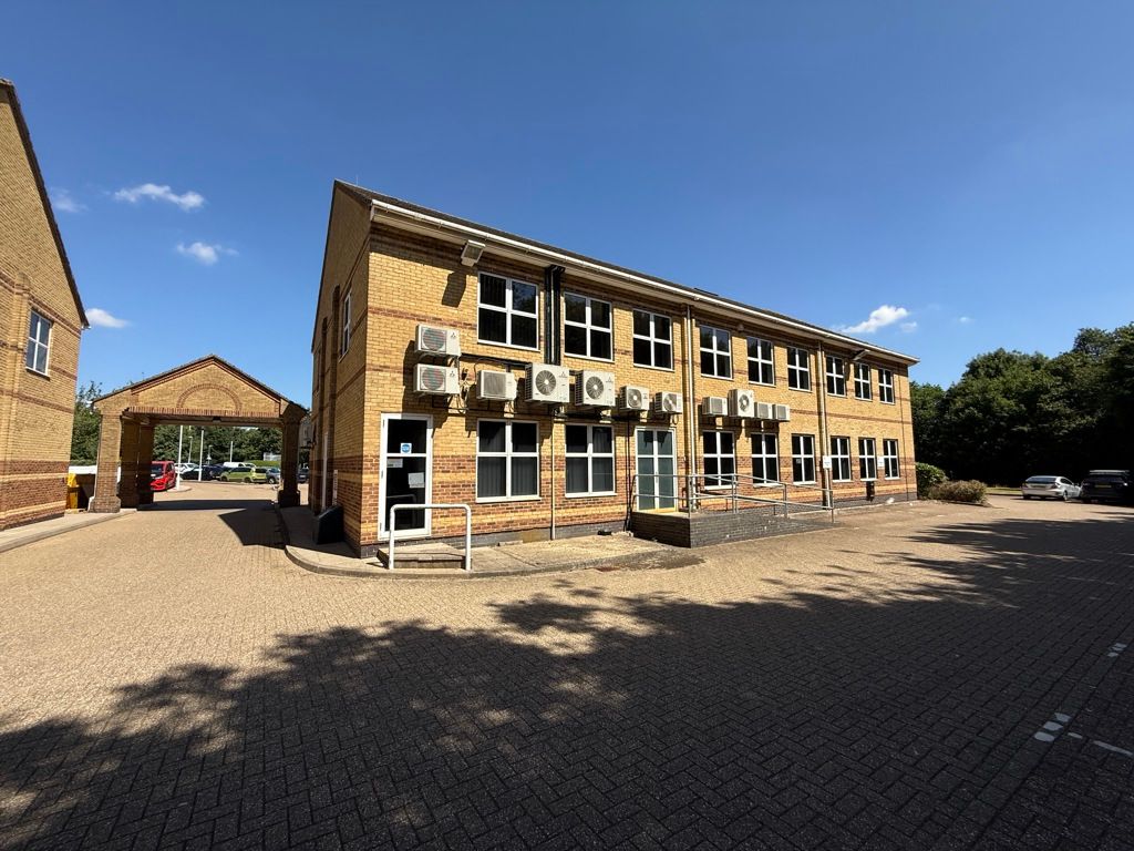 Property photo 3 of 16 Photo 7