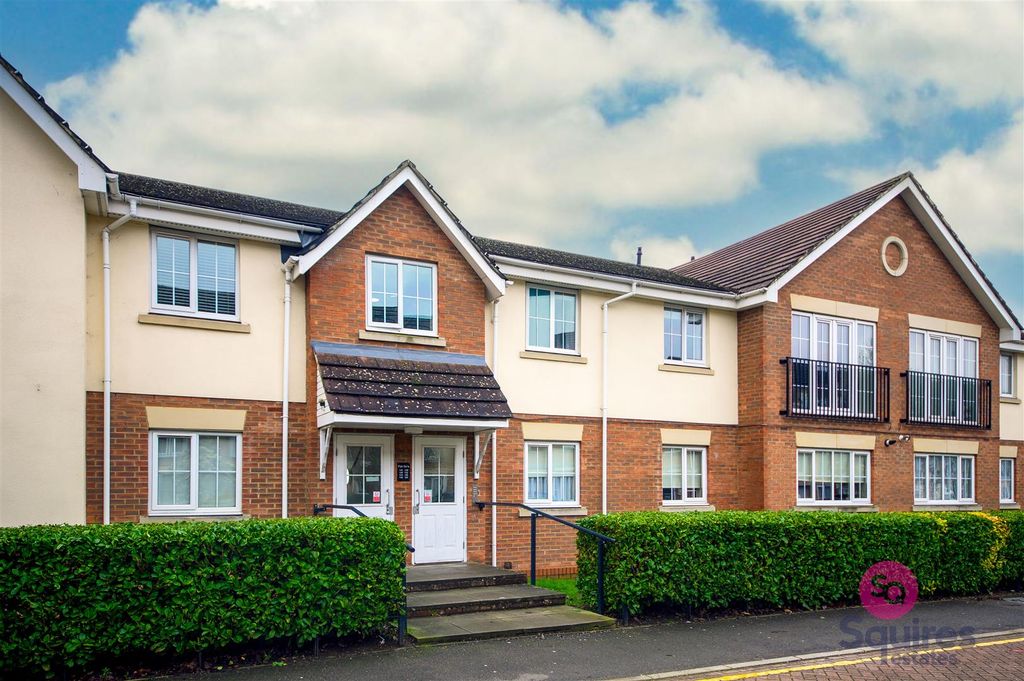 Property photo 1 of 15