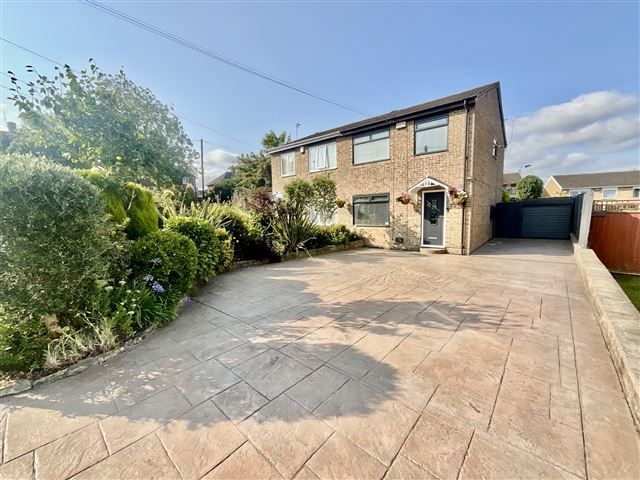 Property photo 1 of 21 Front