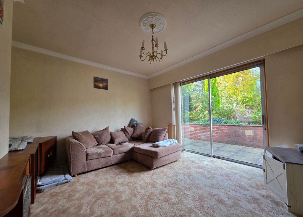 Property photo 3 of 14
