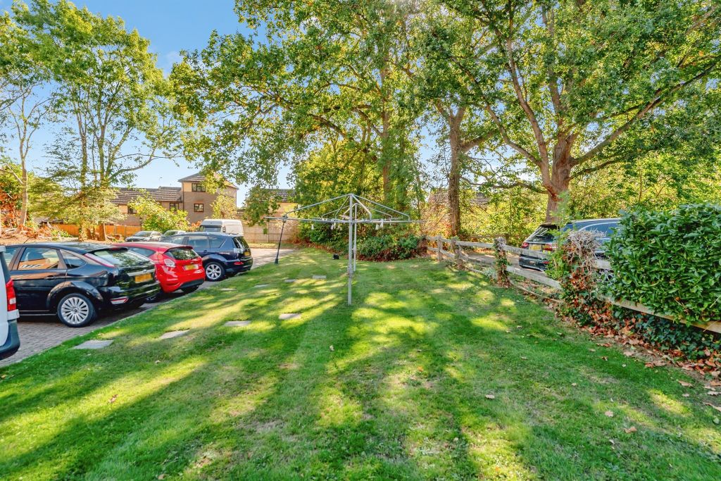 Property photo 3 of 13