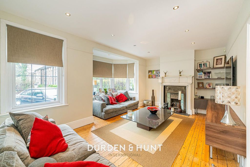 Property photo 2 of 27 Malford-20.Jpg