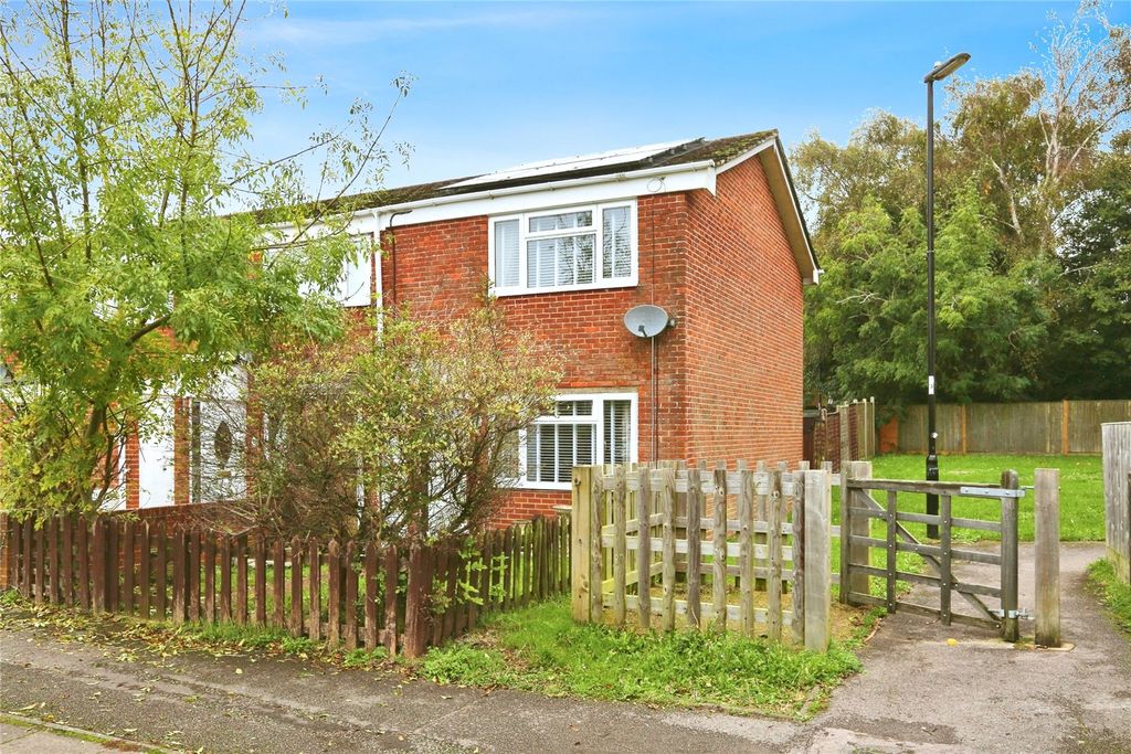 Property photo 1 of 10 Picture No. 27