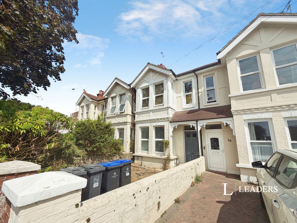 Property photo 1 of 17 Front