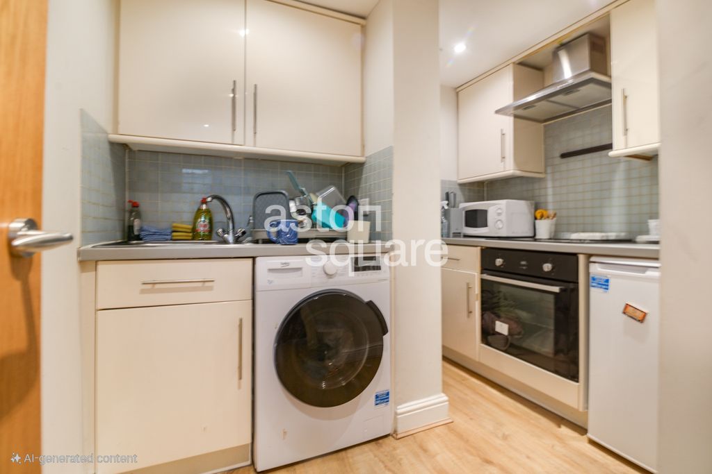 Property photo 1 of 4