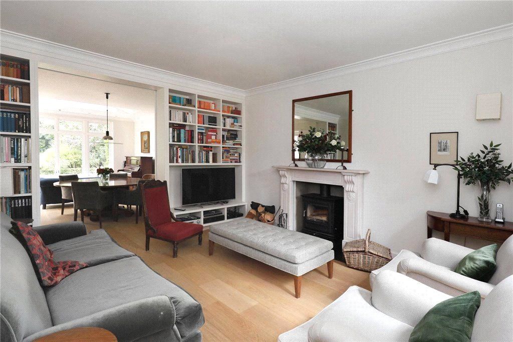 Property photo 2 of 17 Picture No. 46