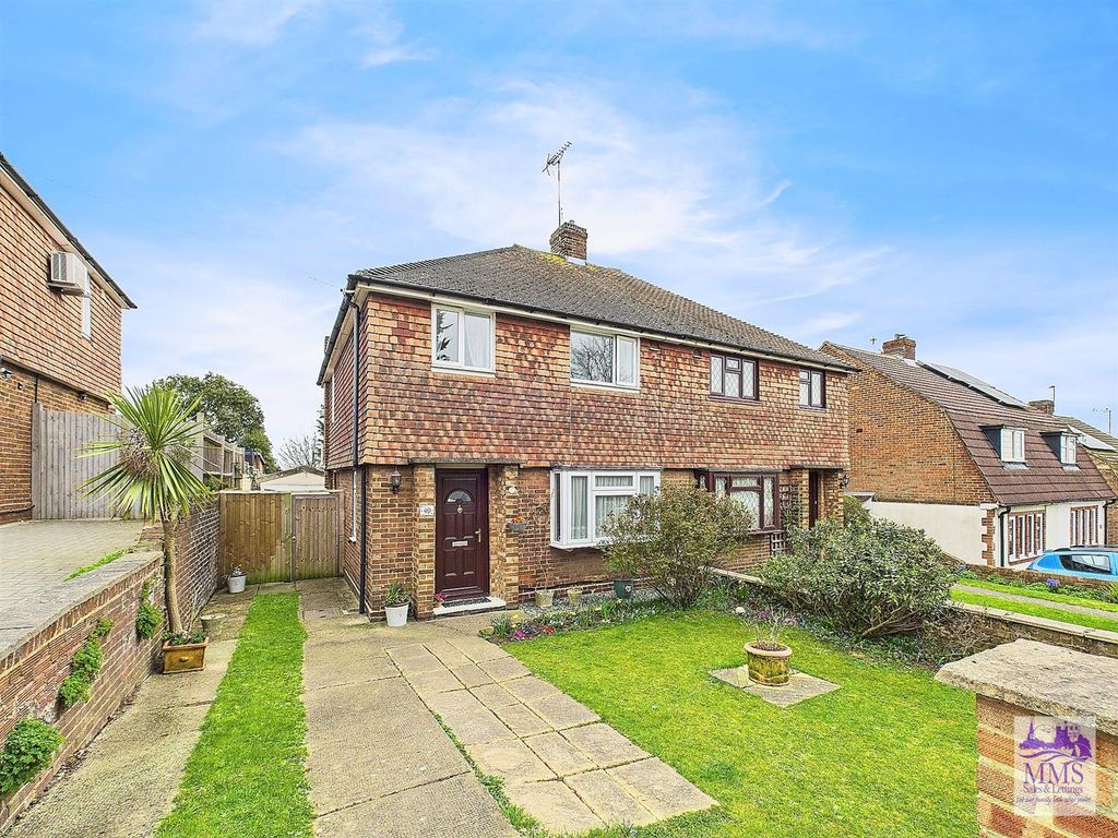 Property photo 1 of 20 Cam02633G0-Pr0294-Still025.Jpg