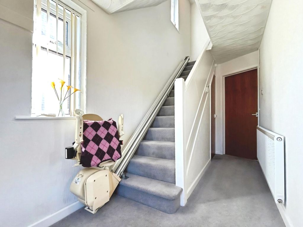 Property photo 3 of 29 Pbox-Img.Jpg