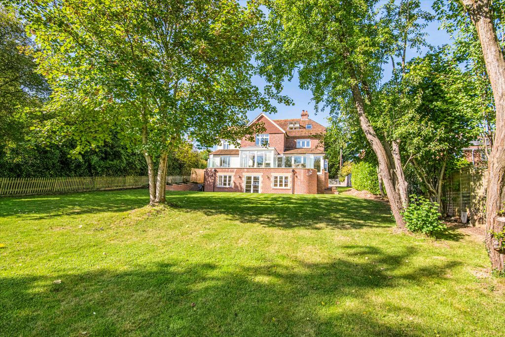 Property photo 1 of 31 Image