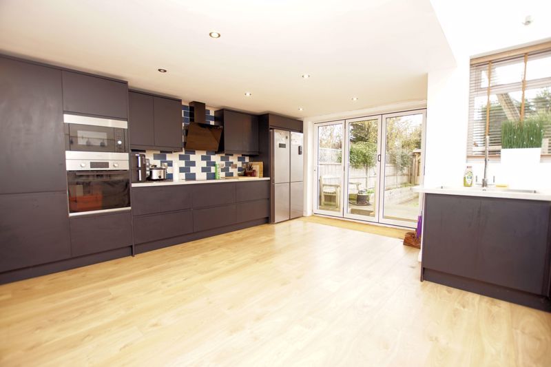 Property photo 2 of 16 Kitchen Diner