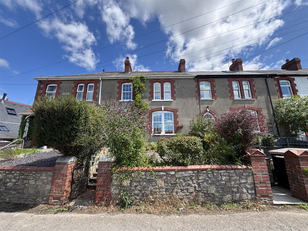Property photo 1 of 22