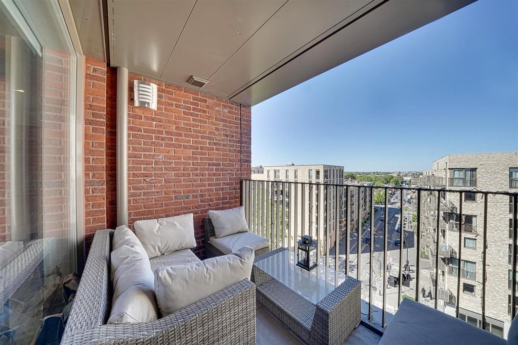 Property photo 1 of 8 Dsc01520-Dsc01524.Jpg