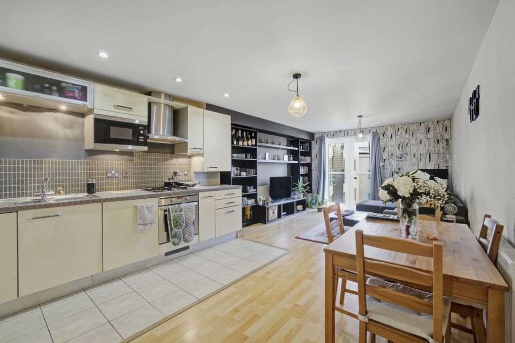 Property photo 2 of 7 Picture No. 06