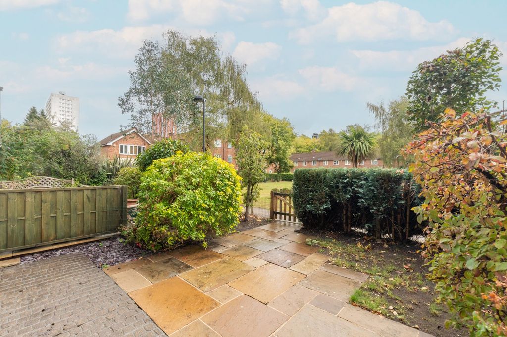 Property photo 3 of 19 Picture No. 05