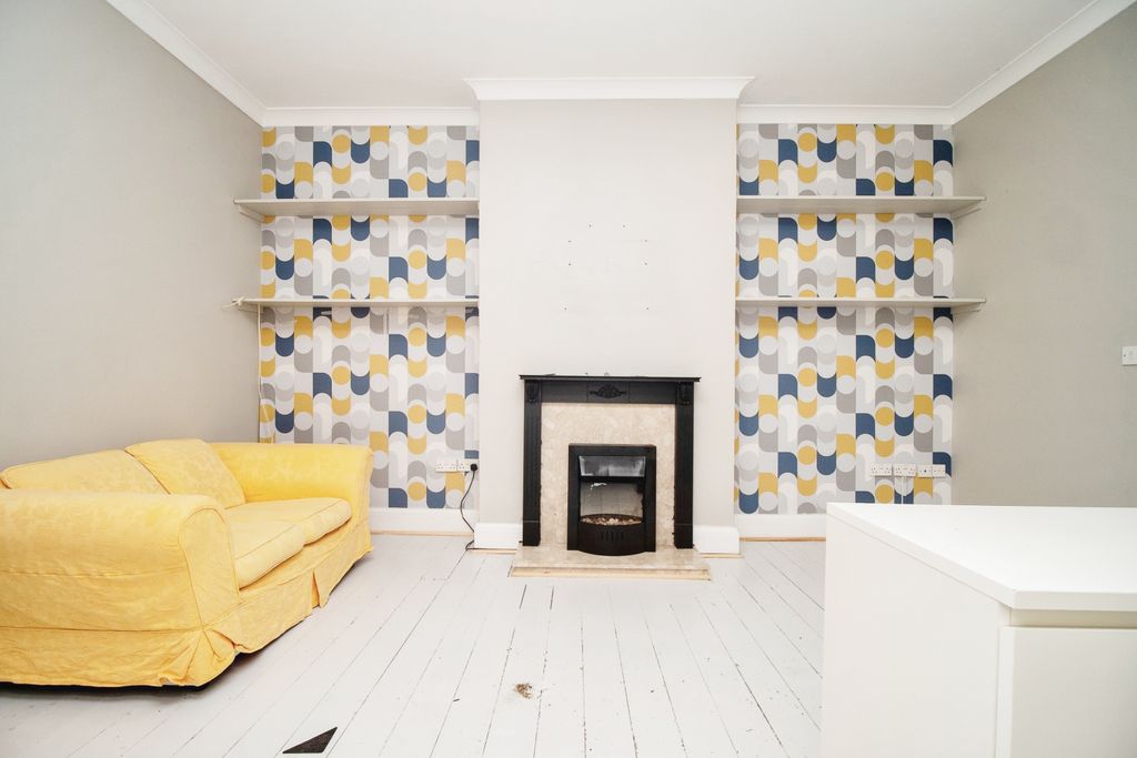 Property photo 2 of 14 Photography