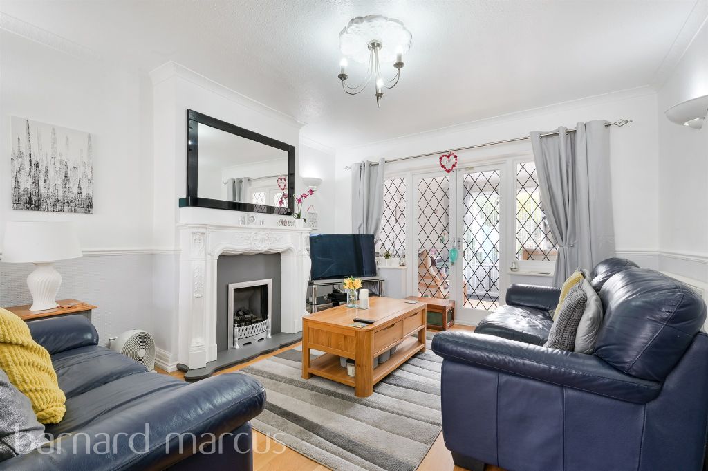 Property photo 3 of 24