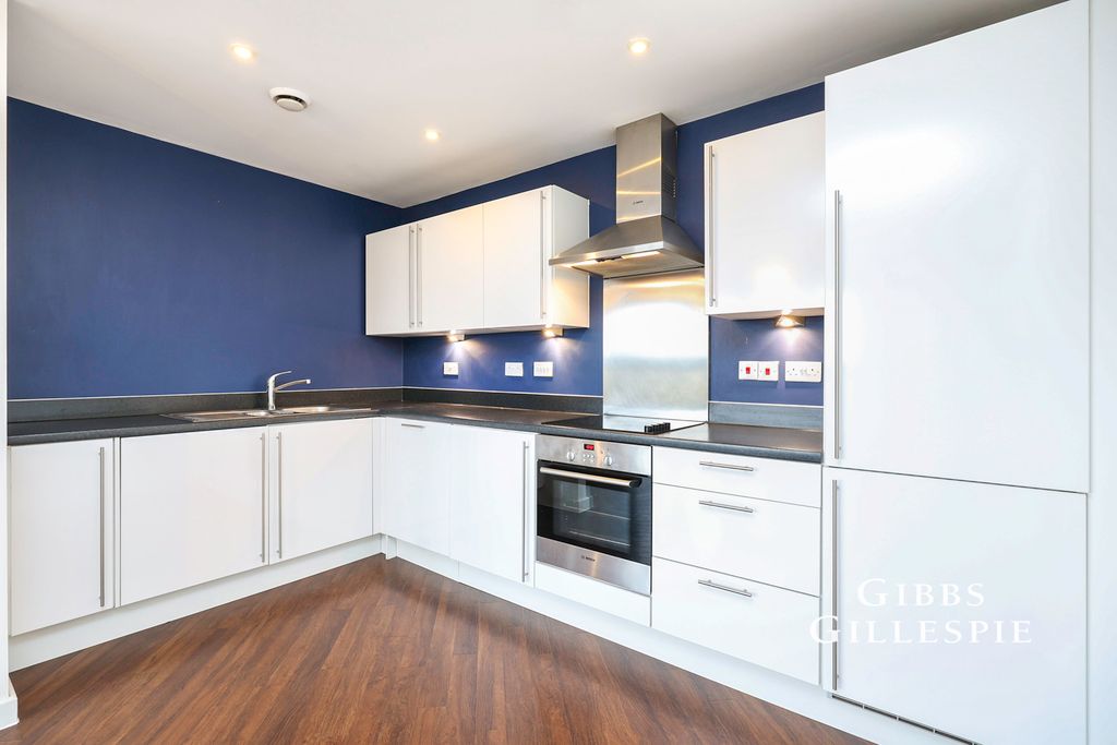 Property photo 2 of 10 Photo