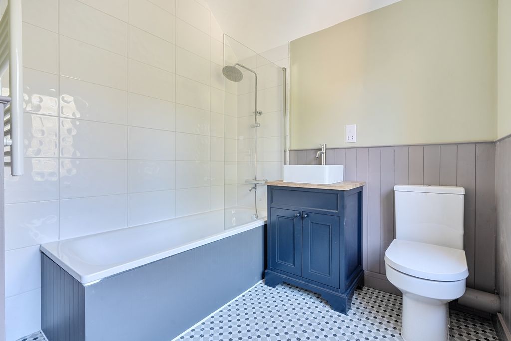 Additional image 7 of 4 bed detached house to rentLyburn Road, Hamptworth, Salisbury SP5